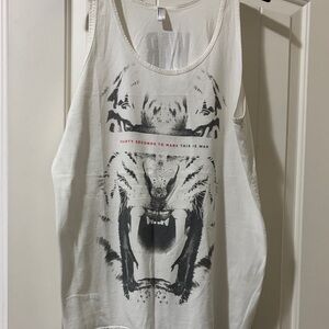 30 Seconds to Mars tank